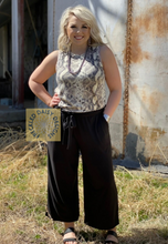 Load image into Gallery viewer, Snakeskin print tank
