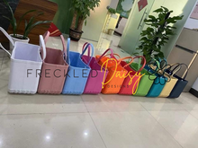 Load image into Gallery viewer, Summer Slinger Bag
